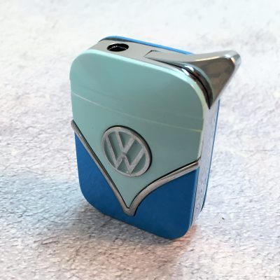 VW-Feuerzeug-Samba-blau-hellblau-Detail-5