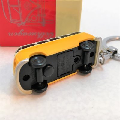 VW-Schlüsselanhänger-Bulli-gelb-Detail-5